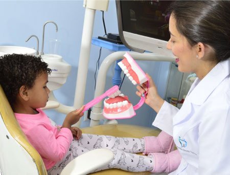 courses-01-free-img odontopediatria lima